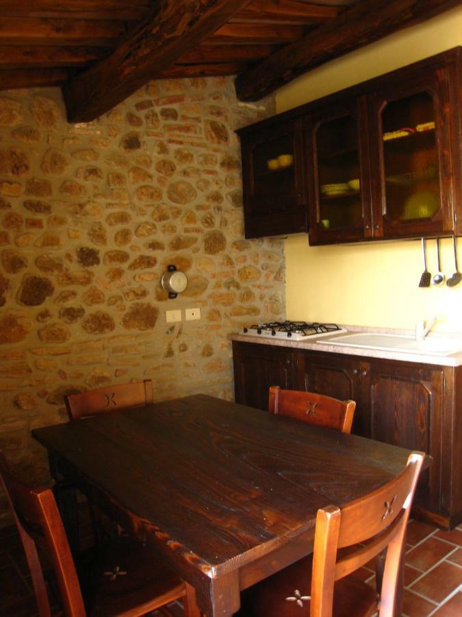 מאסה מריטימה Agriturismo Podere San Lorenzo 1866 מראה חיצוני תמונה